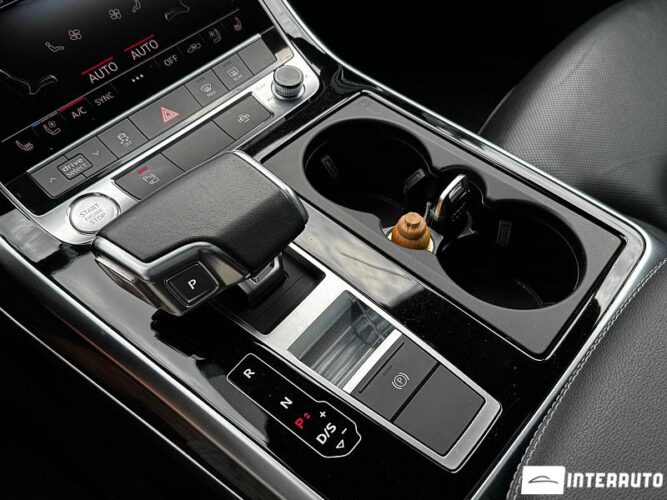 audi Q8 2020