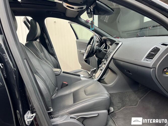 Volvo XC 60 44 interauto-car