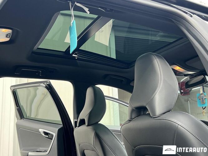 Volvo XC 60 46 interauto-car