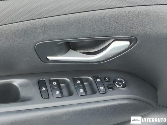 Hyundai Tucson 45 interauto-car