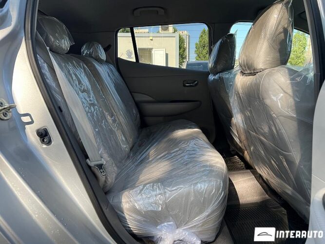 Nissan Leaf 45 interauto-car