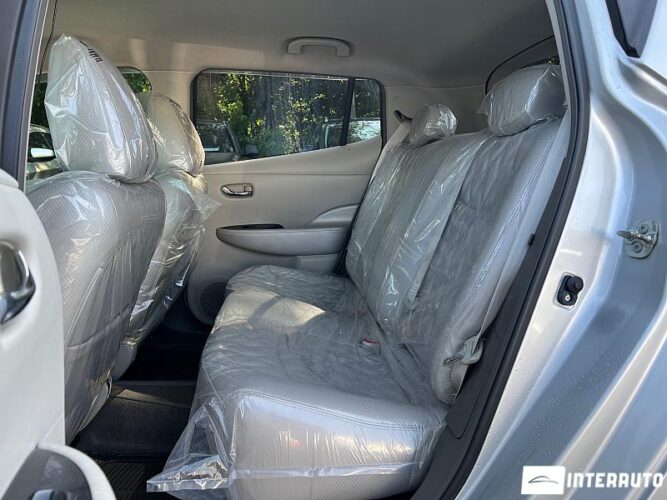 Nissan Leaf 46 interauto-car