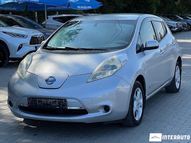 Nissan Leaf 30 interauto-car