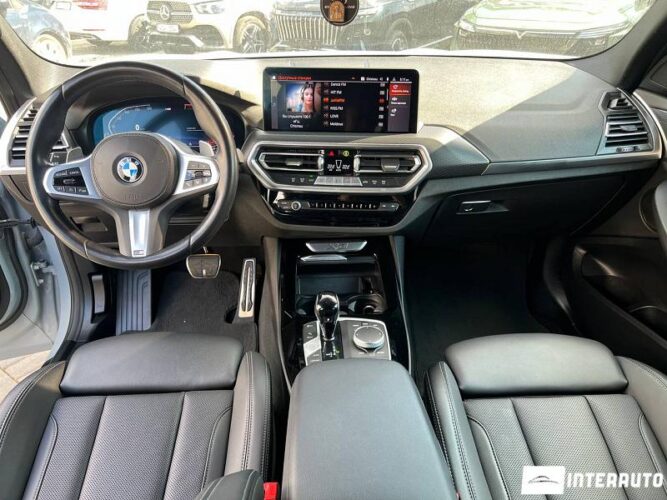 BMW X3 3.0i 38 interauto-car