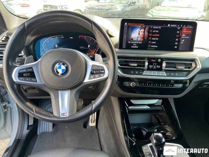 BMW X3 3.0i 39 interauto-car