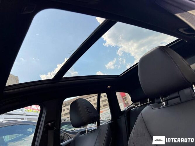 BMW X3 3.0i 46 interauto-car