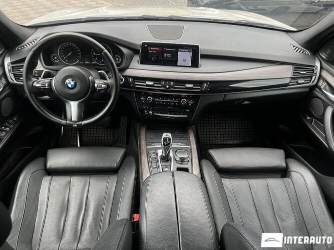 BMW X5 2.5D 51 interauto-car