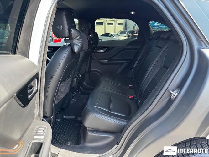 Jaguar F-Pace 53 interauto-car
