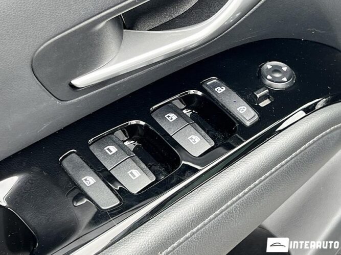 Hyundai Tucson 52 interauto-car