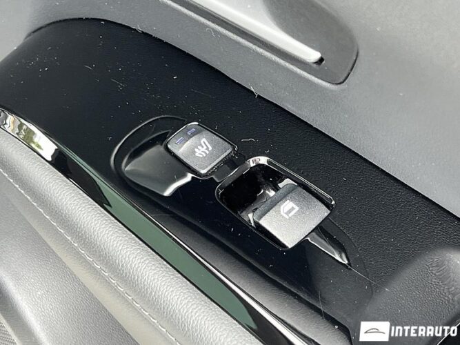 Hyundai Tucson 47 interauto-car