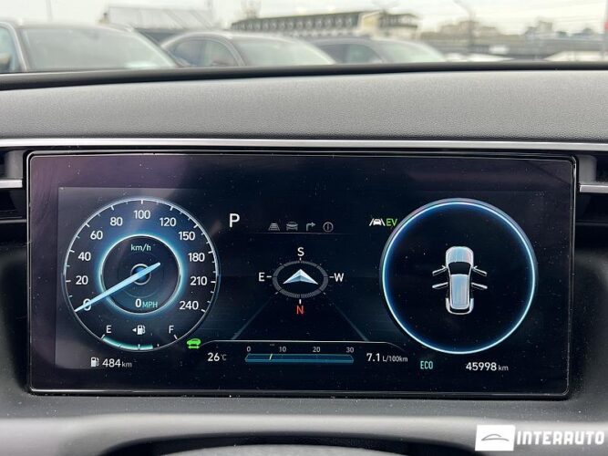 Hyundai Tucson 41 interauto-car