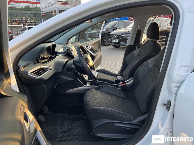Peugeot 2008 35 interauto-car