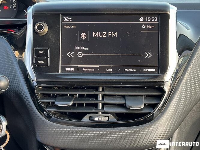 Peugeot 2008 39 interauto-car