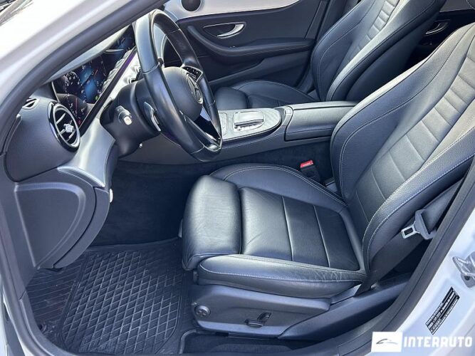 Mercedes E 220 37 interauto-car