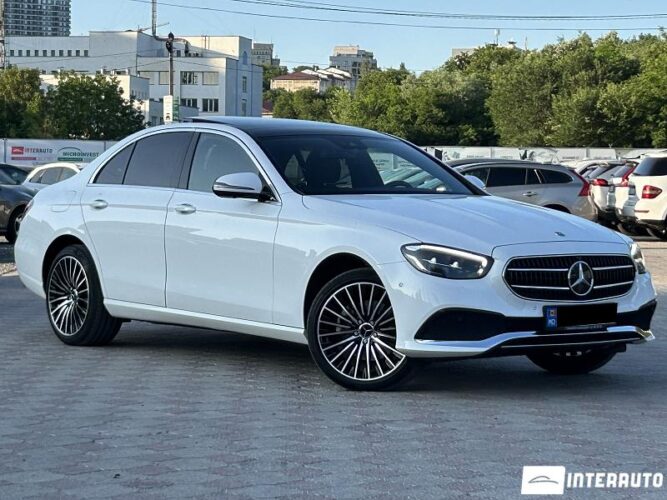Mercedes E 220 35 interauto-car