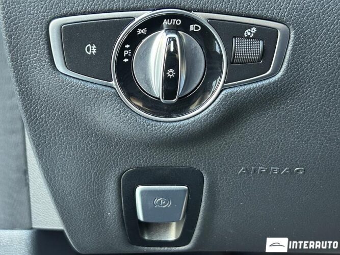 Mercedes E 220 41 interauto-car