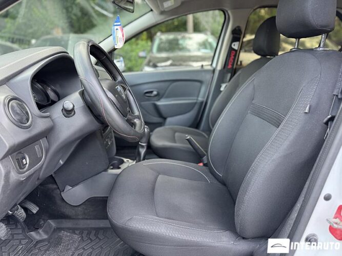 Dacia Logan 34 interauto-car