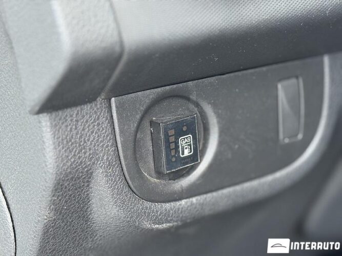 Dacia Logan 36 interauto-car