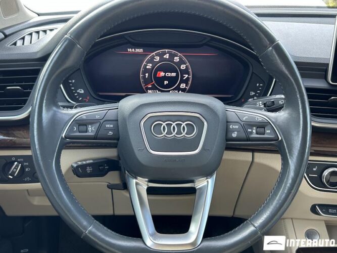 Audi Q5 46 interauto-car