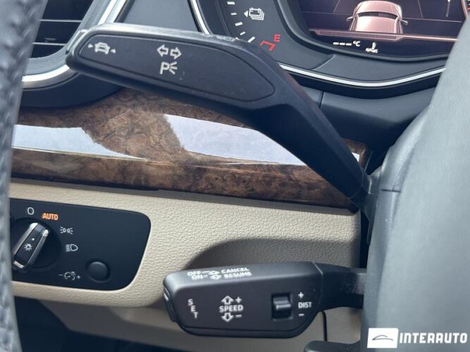 Audi Q5 47 interauto-car