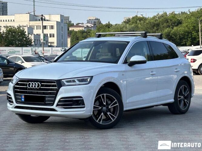 Audi Q5 35 interauto-car