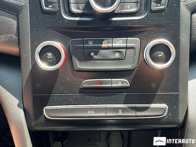 Renault Megane 39 interauto-car