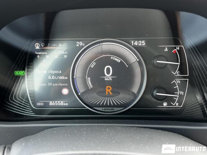 Lexus UX 250h 37 interauto-car