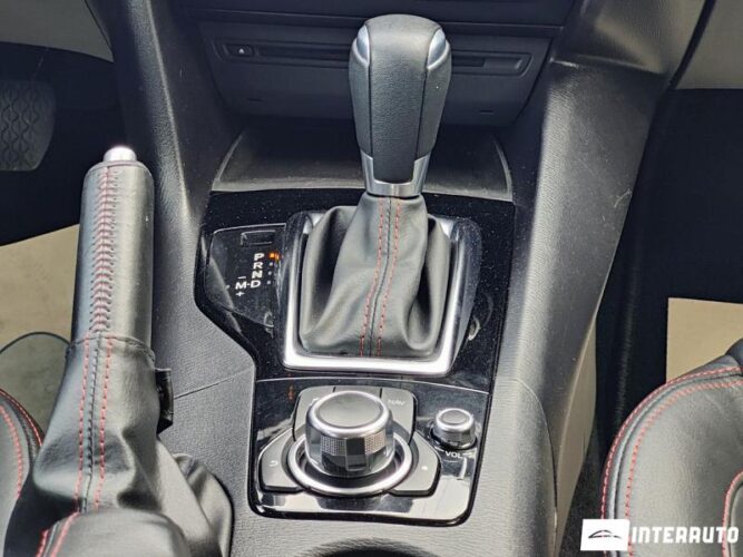 Mazda 3 46 interauto-car