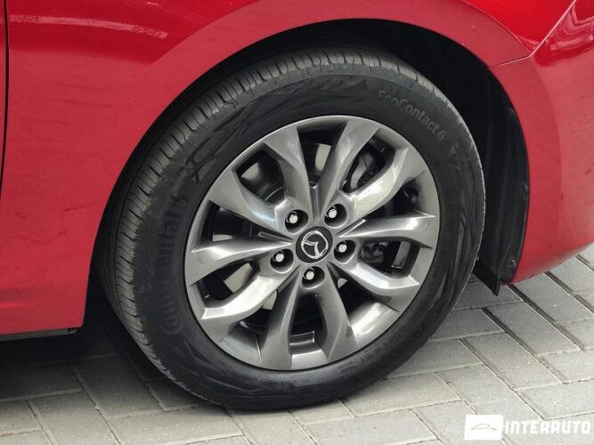 Mazda 3 51 interauto-car