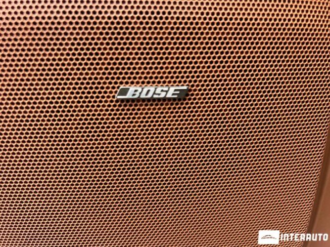 Porsche Cayenne 46 interauto-car