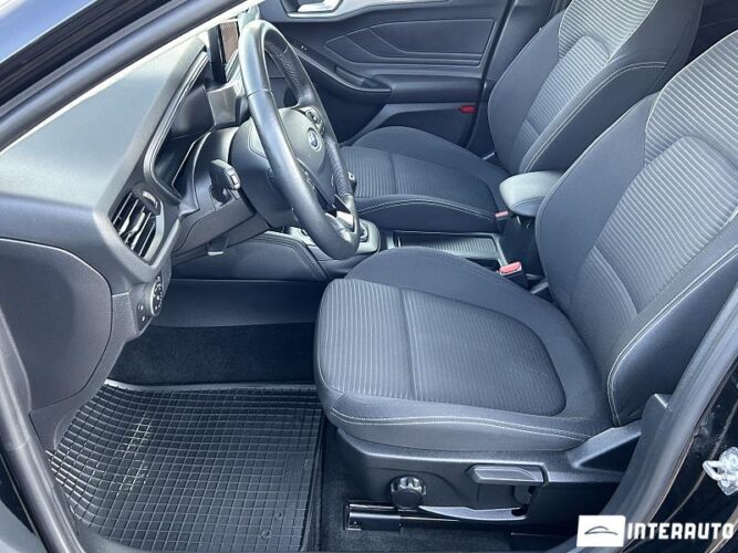 Ford Focus 39 interauto-car
