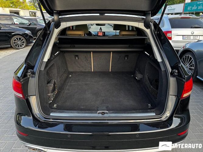 Audi A4 Allroad 51 interauto-car