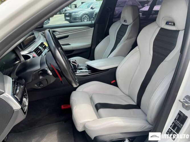 BMW M5 Competition 35 interauto-car