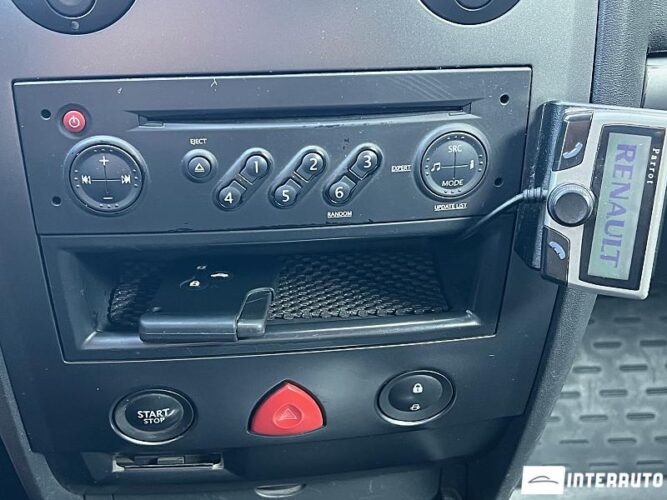 Renault Megane 42 interauto-car