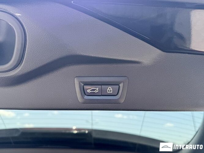 BMW X5 4.5e 67 interauto-car