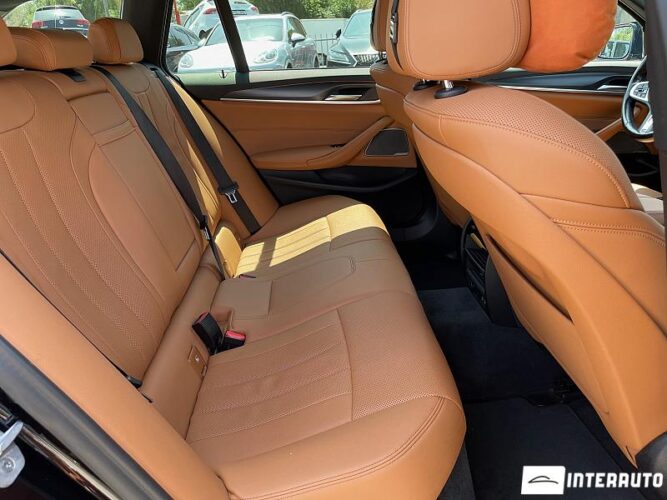 BMW 530e 51 interauto-car