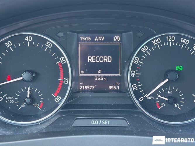 Skoda Rapid 38 interauto-car