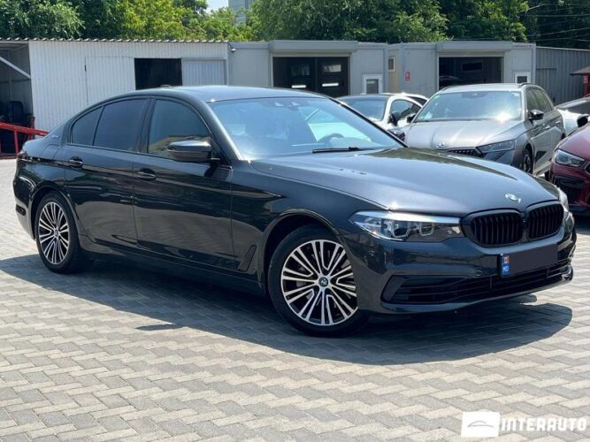 BMW 530e 41 interauto-car
