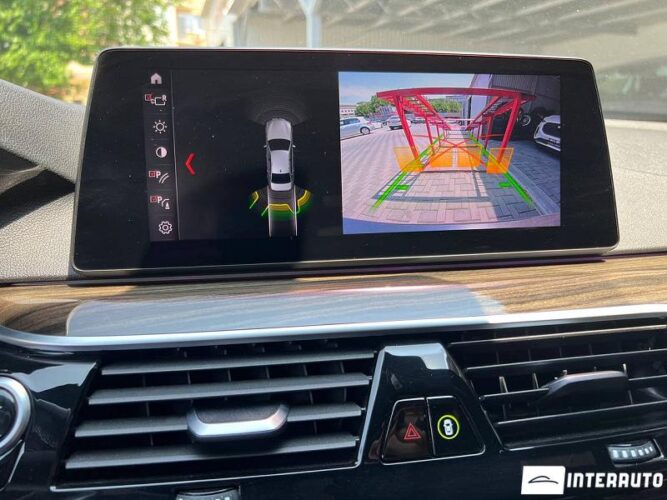 BMW 530e 53 interauto-car