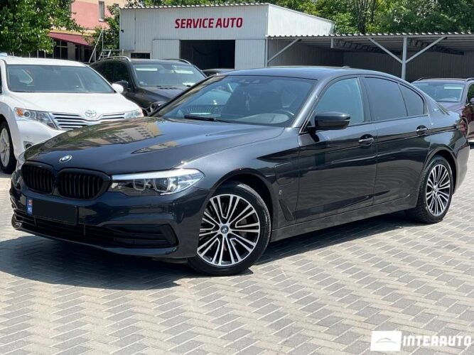 BMW 530e 39 interauto-car