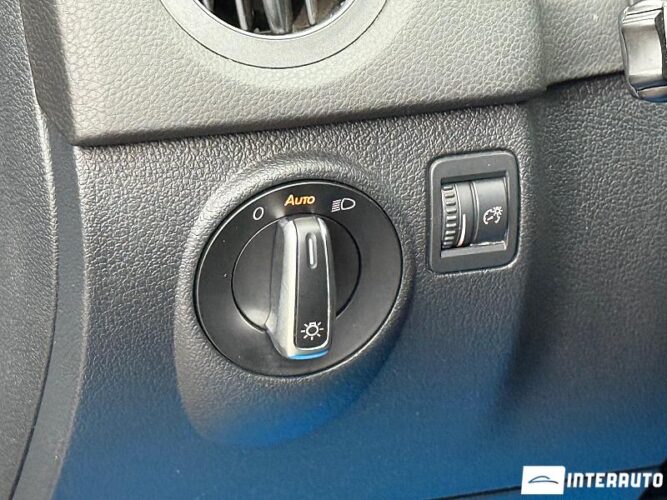 Volkswagen Tiguan 49 interauto-car