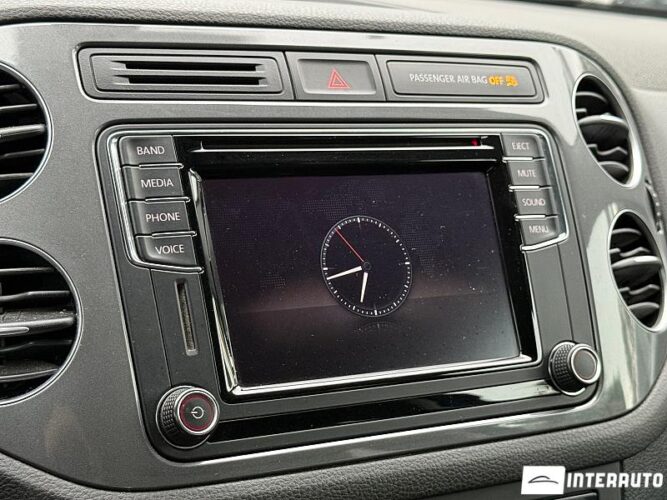 Volkswagen Tiguan 43 interauto-car