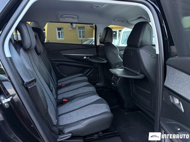 Peugeot 5008 45 interauto-car