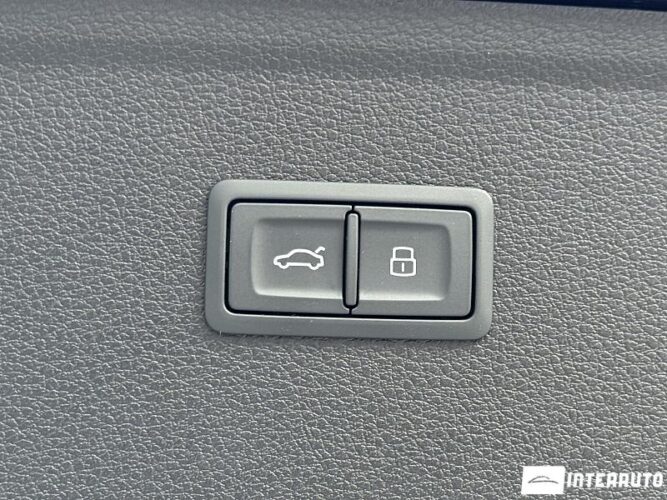 Audi Q5 56 interauto-car