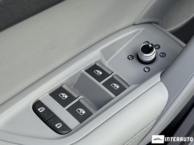 Audi Q5 51 interauto-car