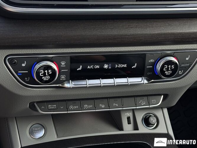 Audi Q5 42 interauto-car