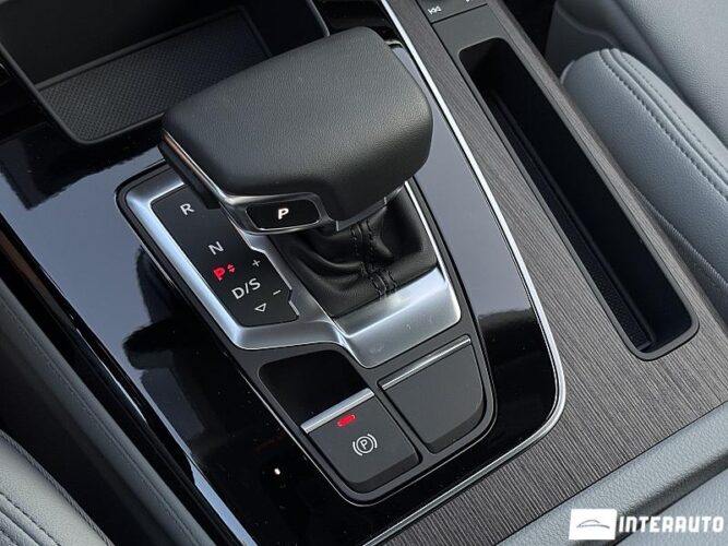 Audi Q5 43 interauto-car