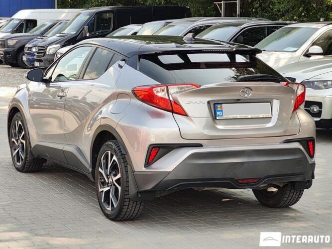 Toyota C-HR 35 interauto-car