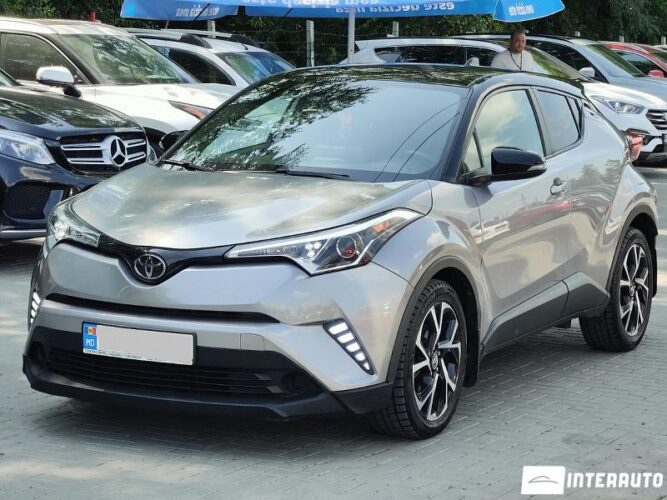 Toyota C-HR 32 interauto-car