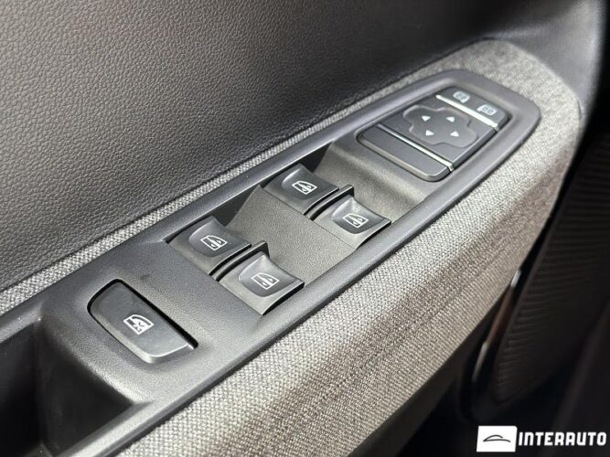 Renault ZOE 33 interauto-car